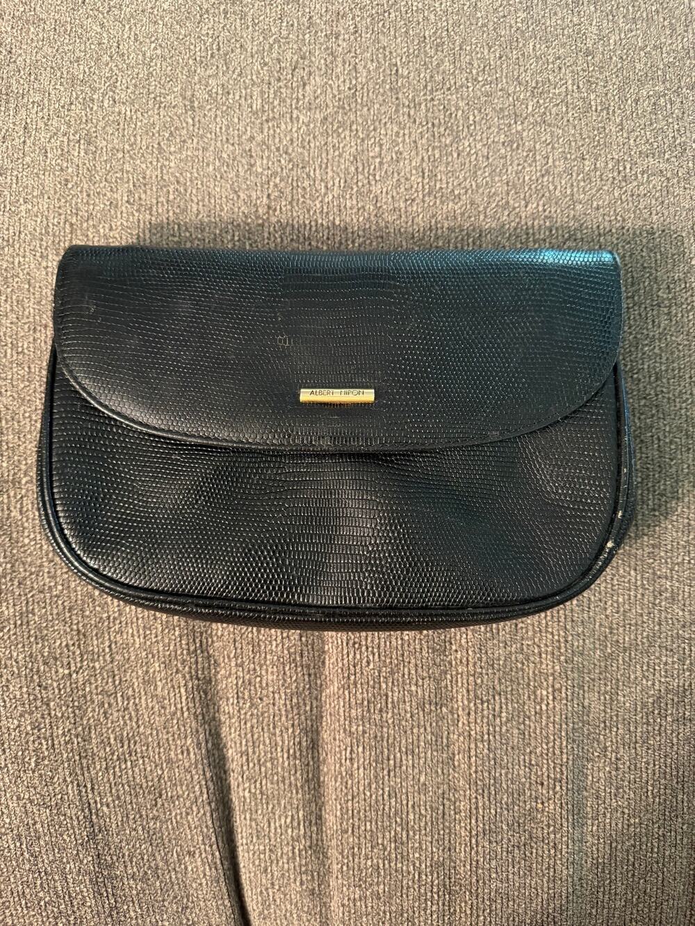 Vintage 80s Albert Nipon Black Gold Lizard Embossed Leather Crossbody Flap Bag